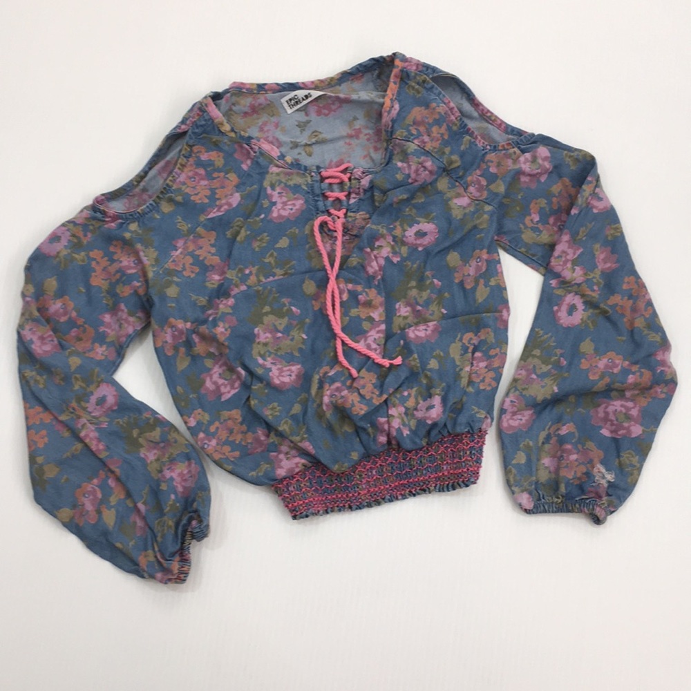 Epic Threads | Peasant Cold Shoulder Top